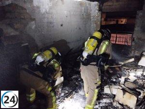 Éxito en la extinción de un incendio en edificio de Beniel, Murcia