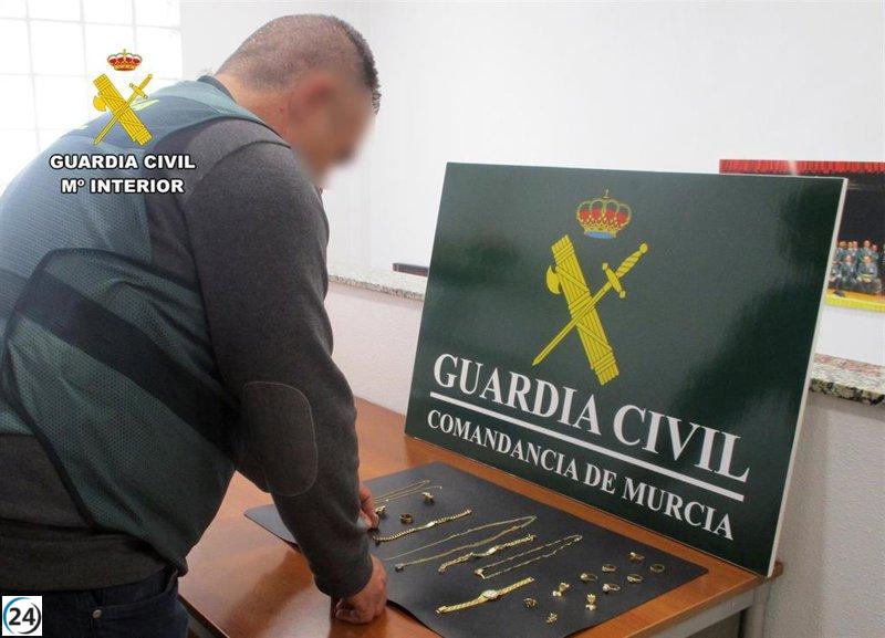 Guardia Civil desmantela en Murcia grupo criminal especializado en robo de joyas.