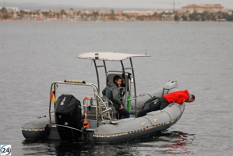 El juez permite enterrar al joven fallecido en el Mar Menor.