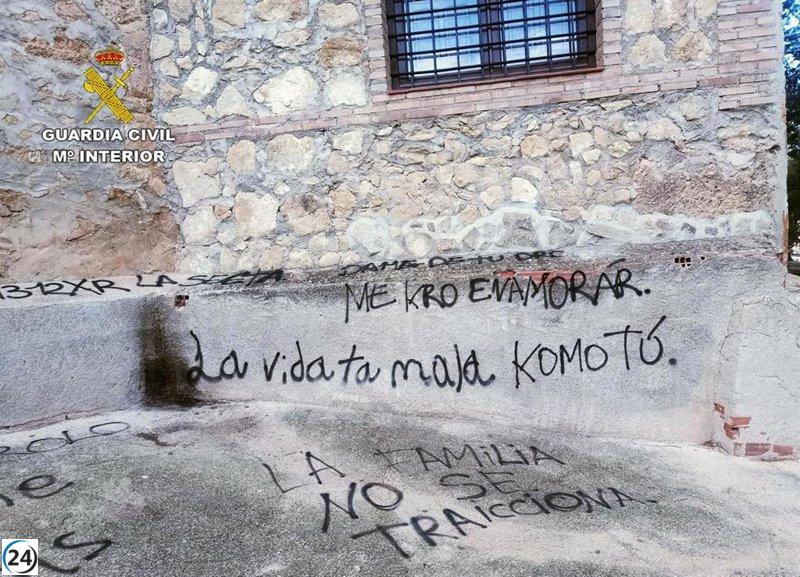 Dos jóvenes son investigados por vandalismo en Pliego (Murcia)