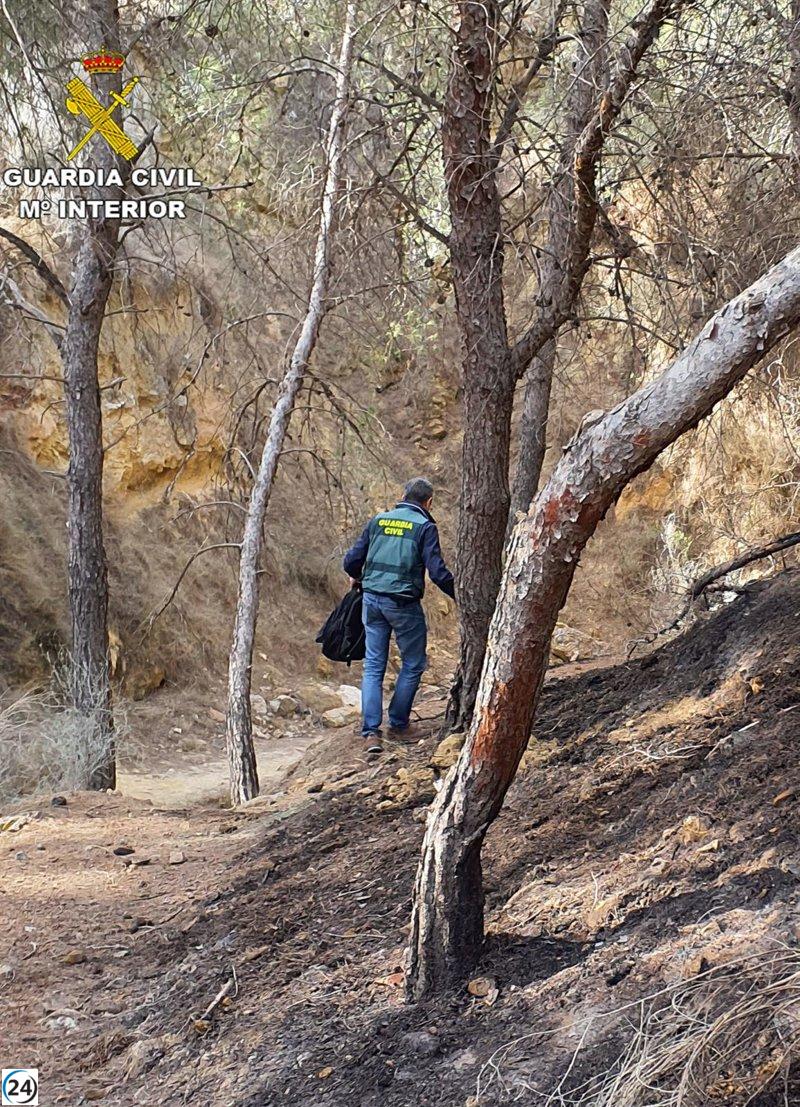 Dos jóvenes bajo investigación por causar incendio en Monte Miravete de Murcia, según la Guardia Civil.