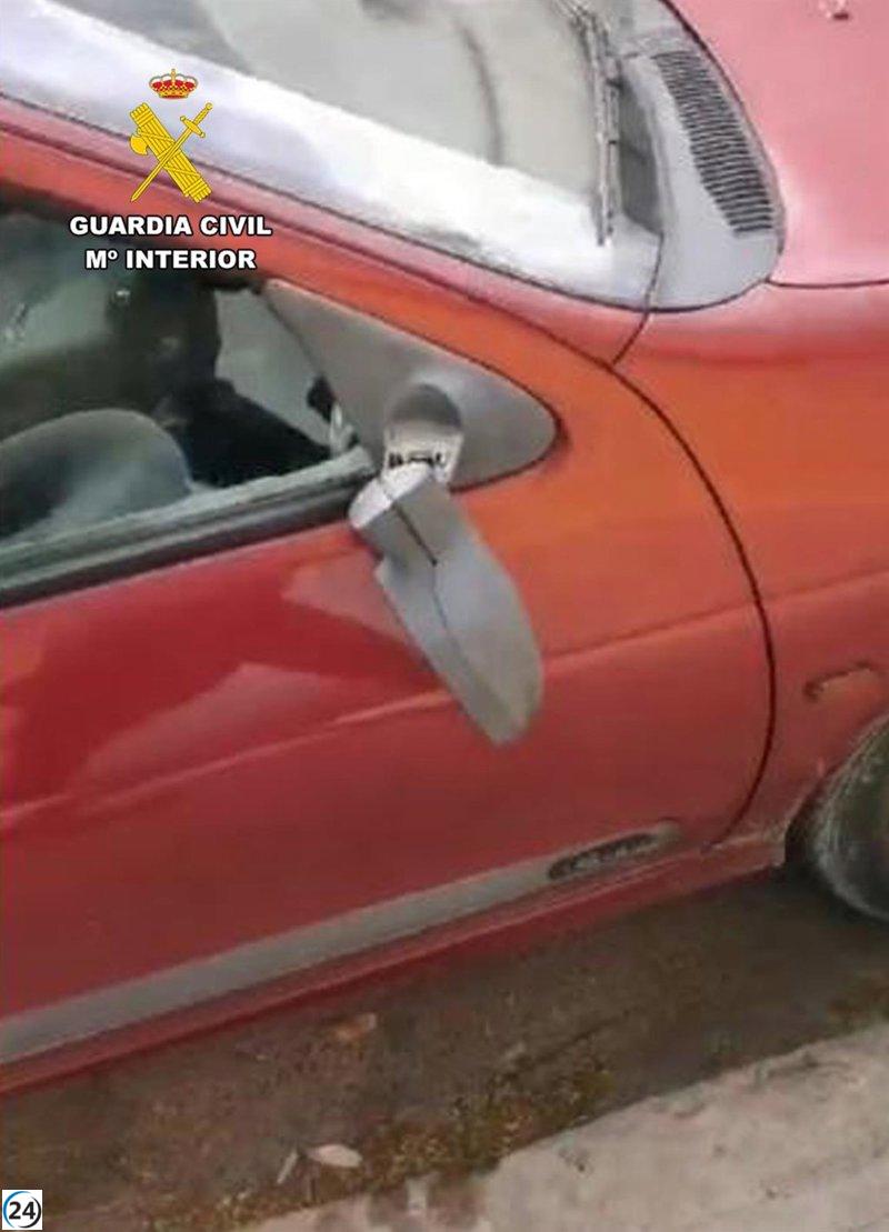 Menor en Cieza investigado por destrozar retrovisores de vehículos