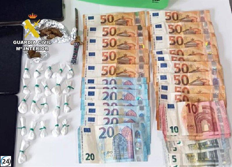 Detienen a traficante con 50 dosis de drogas en Fuente Álamo