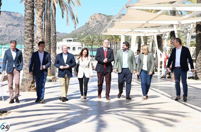 Europa frena las tropelías de Sánchez, dice López Miras.