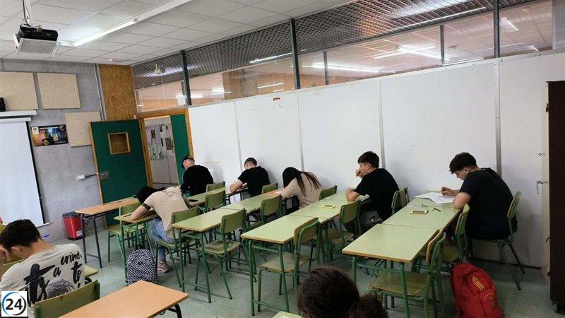 Gran afluencia en las pruebas de acceso a ciclos de Formación Profesional convocadas por Educación.