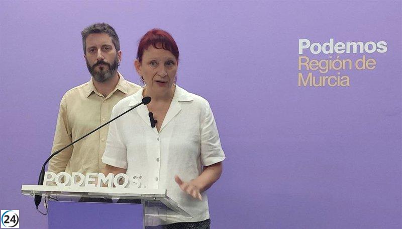 Marín de Podemos critica que a pesar de la salida de Vox, continúan las políticas de ultraderecha en el gobierno de López Miras.