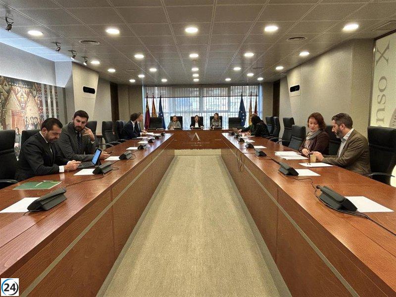 López Miras comparecerá ante la Asamblea el 20 de diciembre para responder a los grupos parlamentarios.