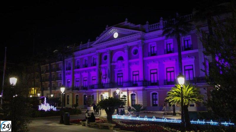 La Policía Nacional solicita iluminar fachadas y ventanas de azul para celebrar su bicentenario.