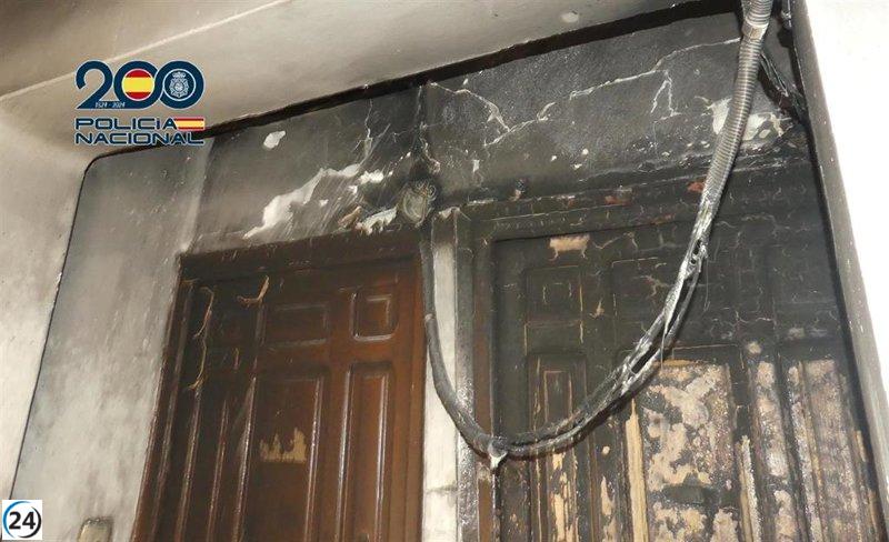 Arrestan a pareja por intento de incendio en una casa de Alcantarilla, Murcia.