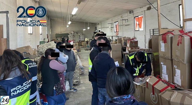 Arrestan en Caravaca al gerente de una zapatería por abuso laboral.