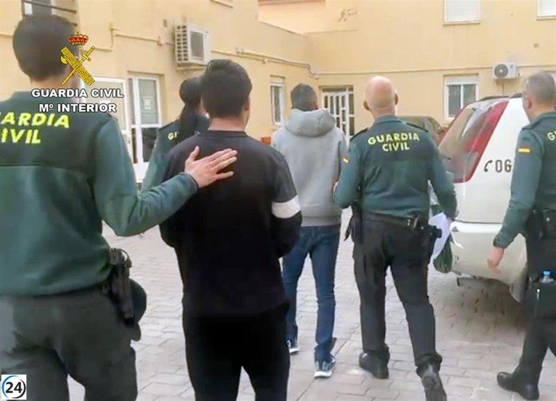 Dos arrestados tras asaltar y golpear a un anciano en Bullas (Murcia) con fines de robo.