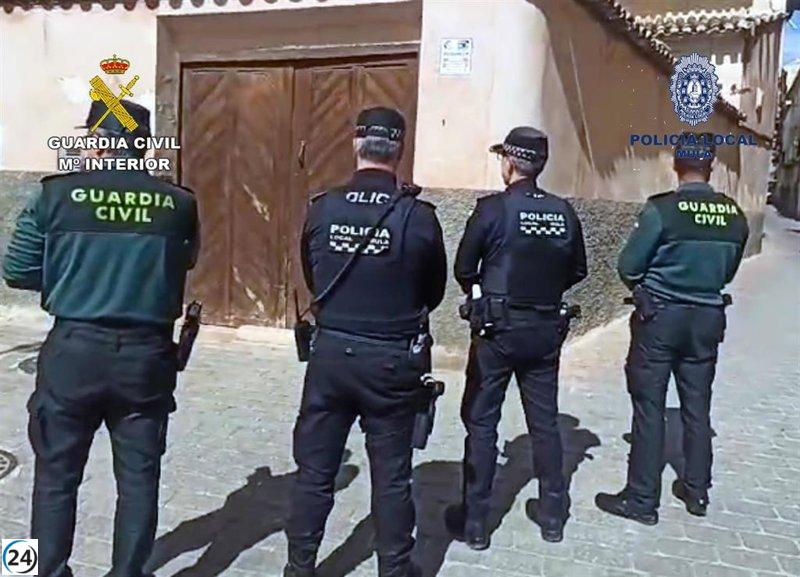 Arrestan a pareja por invadir casa de vecina en Mula durante su ausencia.