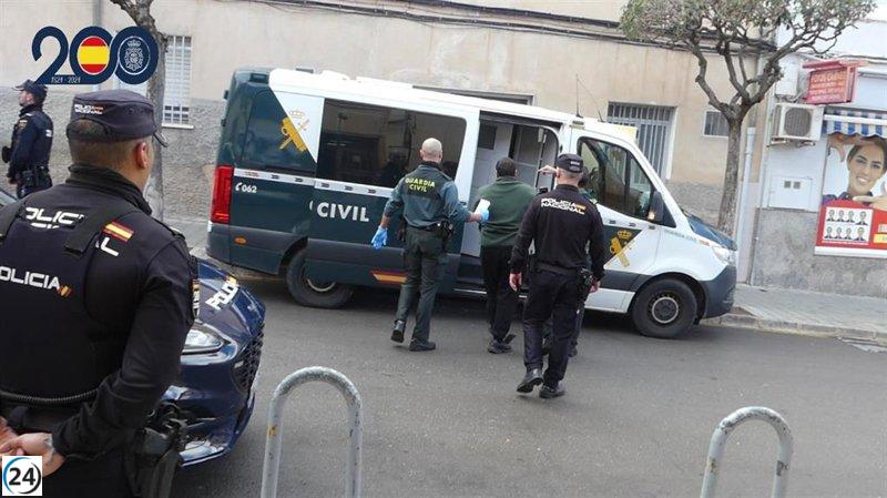 Arrestado en Yecla por apuñalamiento en un conflicto de narcomenudeo.