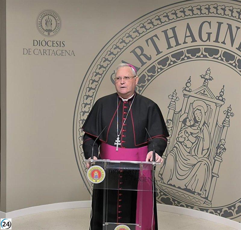 Lorca Planes destaca la consistencia del Papa Francisco en su compromiso con una Iglesia centrada en los pobres.