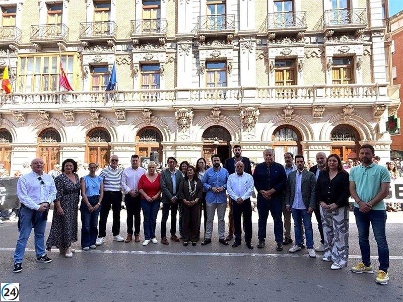 Gobierno regional se une a movilización para reclamar la revitalización de Portmán.