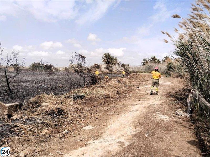 Incendio en La Hita devora 25 hectáreas entre San Javier y Los Alcázares.