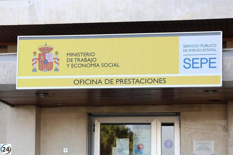 El desempleo en Murcia disminuye en abril, alcanzando un total de 78.158 parados.