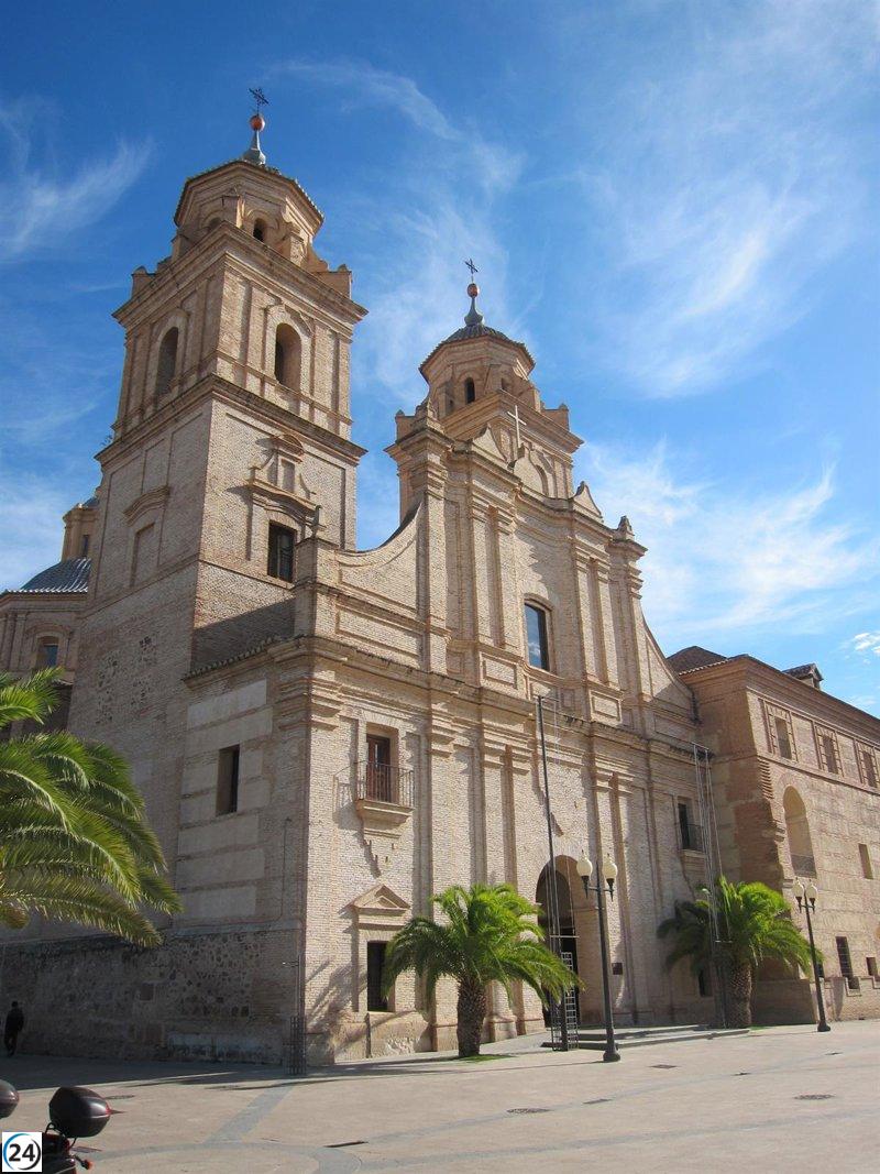 Celebraciones en la UCAM por la elección del nuevo Papa.