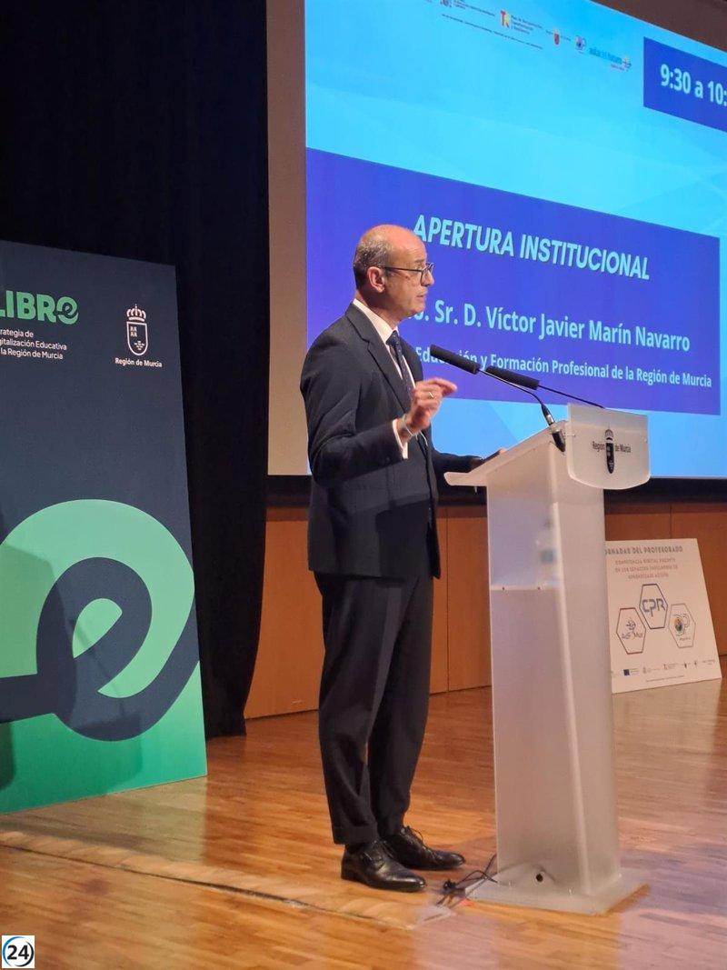Casi 500 maestros asisten a un evento sobre inteligencia artificial y habilidades digitales en la educación.