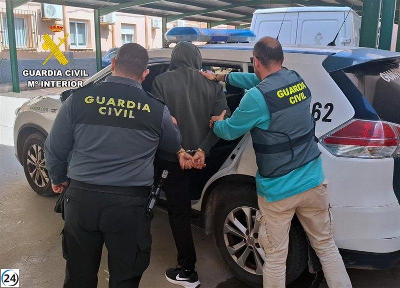 Desmantelan en Águilas una banda juvenil de ladrones de casas.