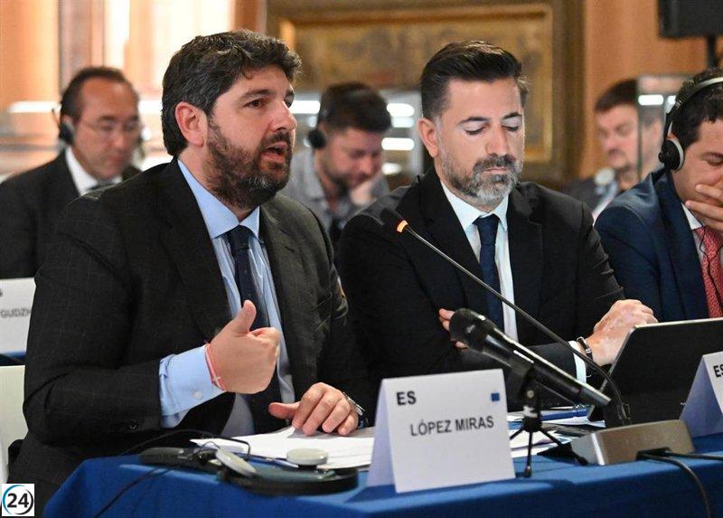 López Miras aboga por planes hidrológicos nacionales y respalda el trasvase Tajo-Segura.