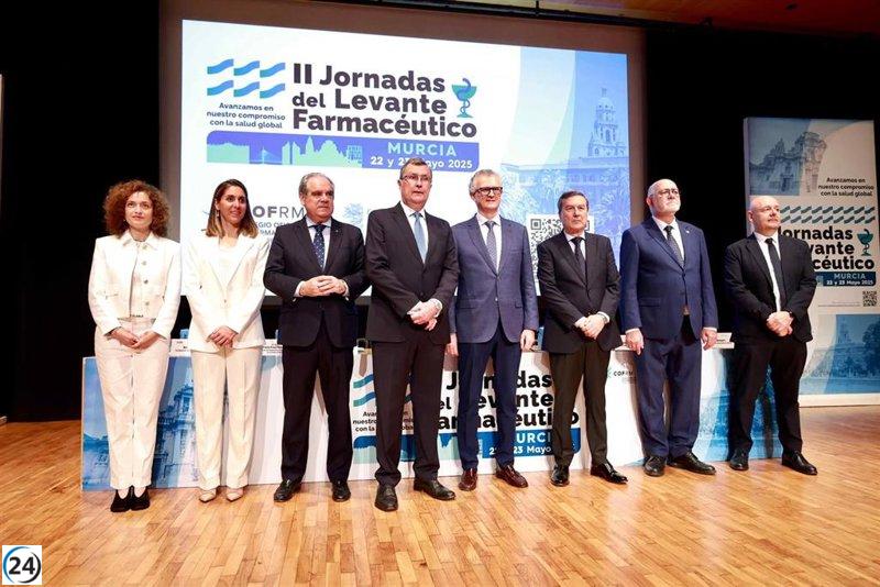 Más de 400 farmacéuticos se reúnen en Murcia para discutir el futuro del sector.