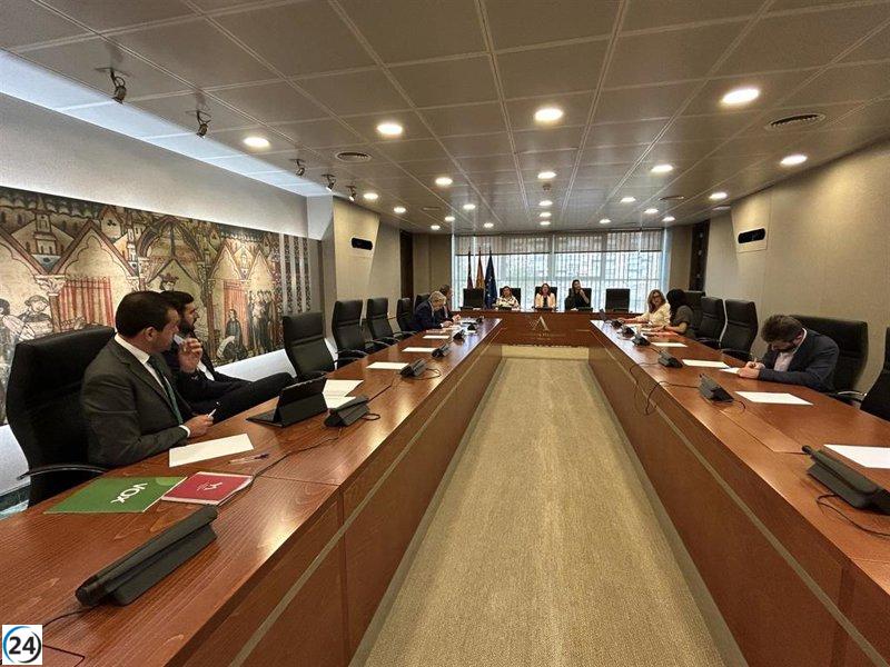 Ortuño se presentará en la Asamblea la próxima semana para detallar las acciones contra incendios en la región.