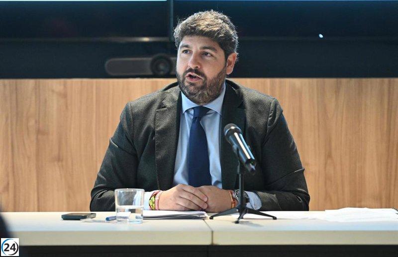 López Miras aplaude la inclusión de la financiación autonómica en la Conferencia de Presidentes tras la adhesión al reglamento establecido.