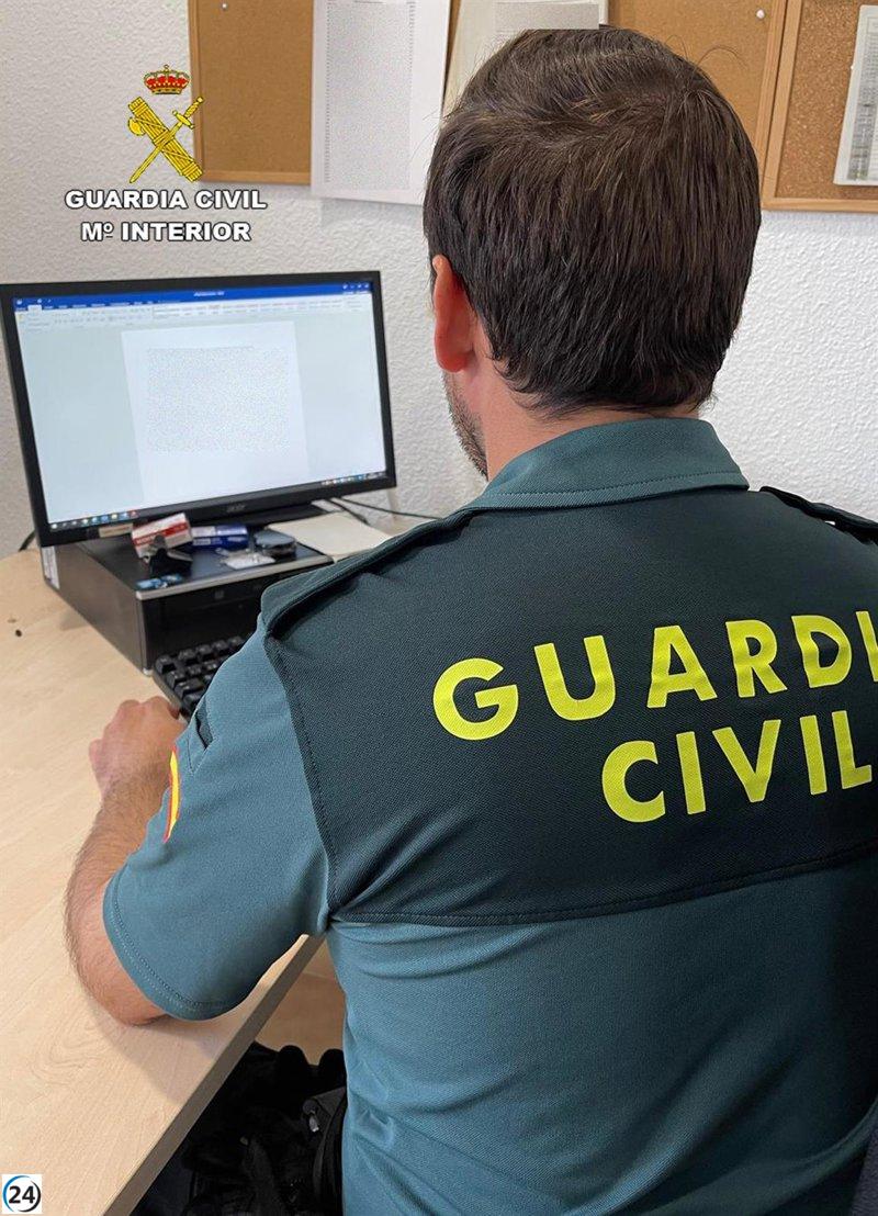 Dos delincuentes detenidos por robar una cadena de oro a un anciano en Beniel.