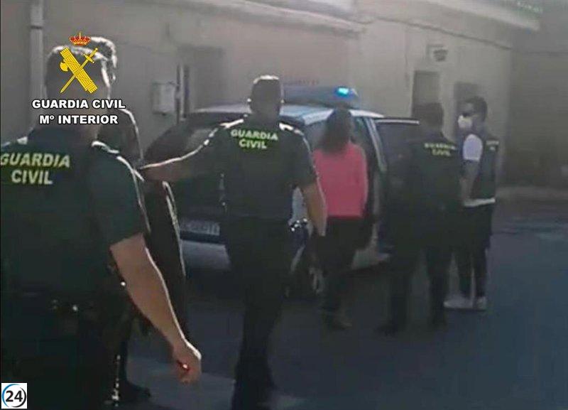 La Guardia Civil cierra un importante centro de narcotráfico en Alhama de Murcia.