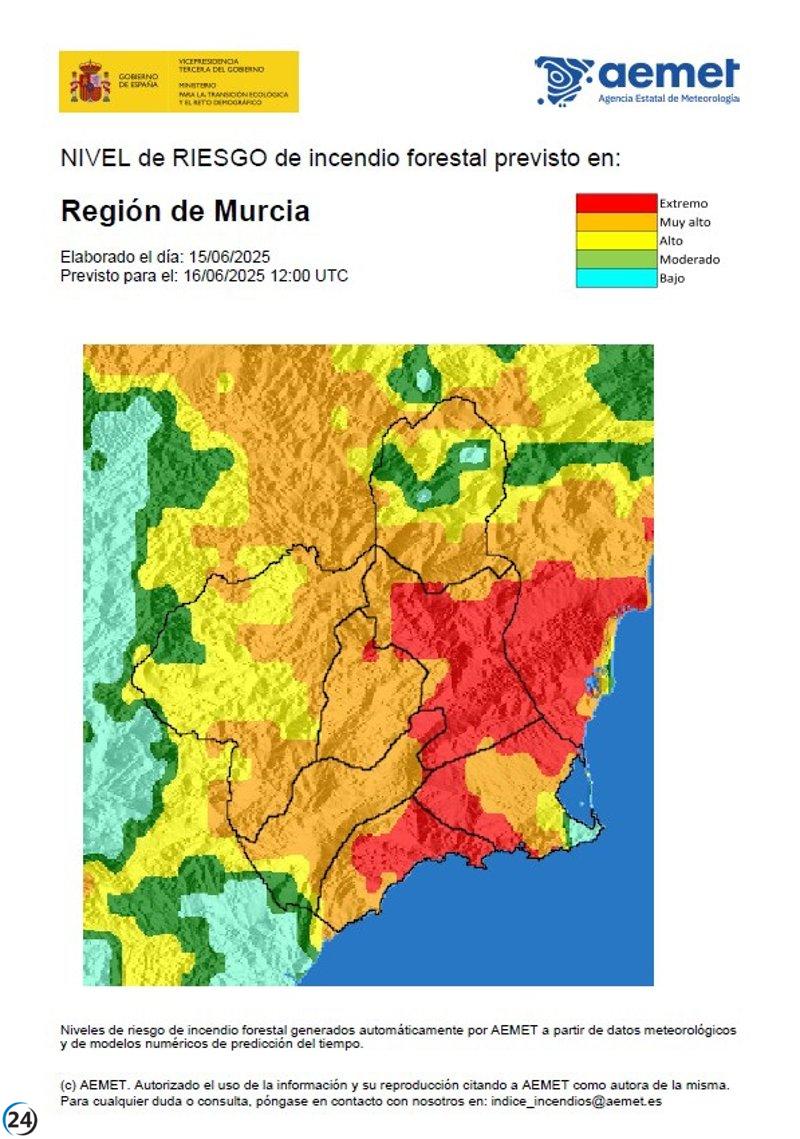 Alerta máxima por incendios en la costa oeste y la región de Vega Alta-Ricote en Murcia.