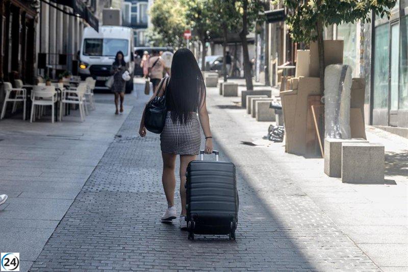 Los alojamientos turísticos en la Región de Murcia disminuyen un 5,5% en seis meses, alcanzando las 7.939 unidades.