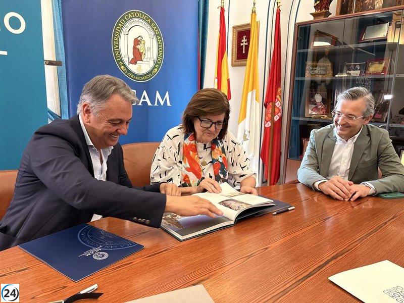 UCAM y Hozono Global establecen una nueva Cátedra enfocada en Medioambiente, Agua y Energía.