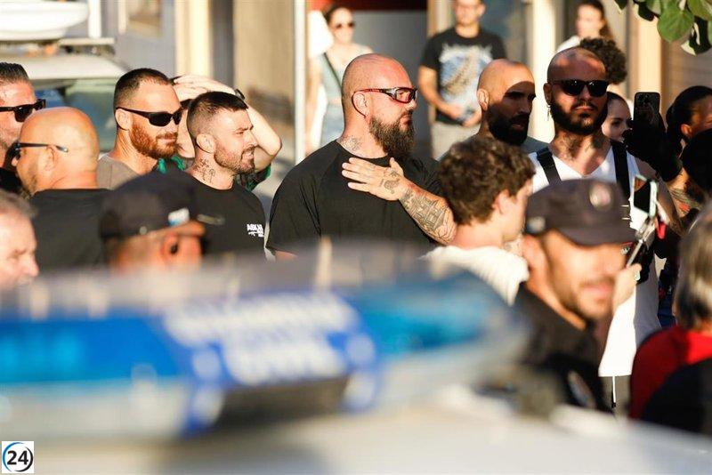 Cien asistentes se reúnen en Torre Pacheco en un evento que no logra su objetivo.