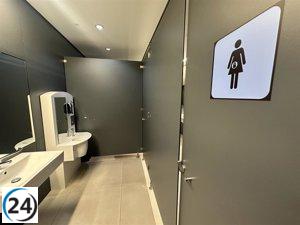 Aeropuerto de Murcia inaugura baños especializados para ostomizados.