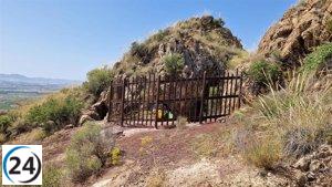 Implantan medidas de conservación y estudios sobre murciélagos para proteger la Sima de Peñas Blancas.