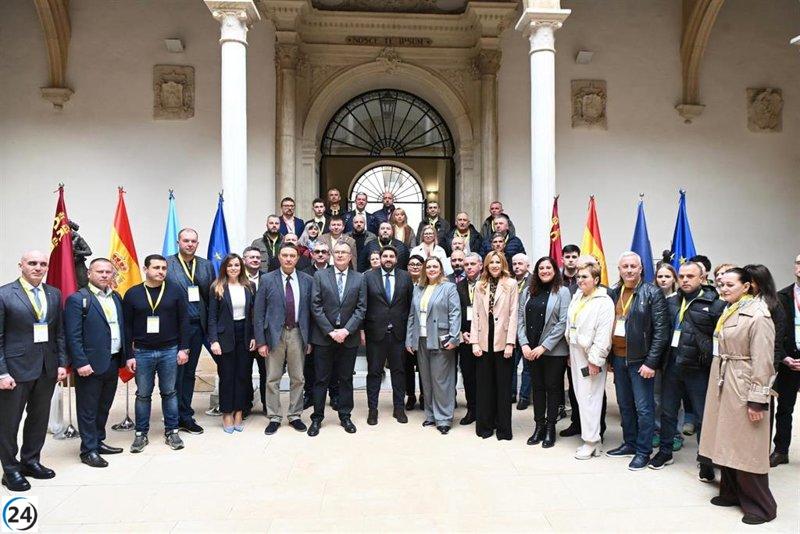 La Comunidad promueve innovaciones regionales en la feria 'Rebuild Ukraine' para apoyar la reconstrucción de Ucrania.