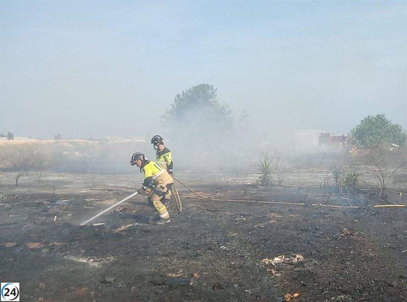 Incendio en Casas del Pino (San Javier) bajo control.