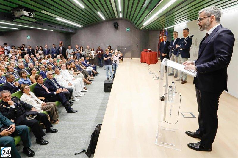 Lucas aboga por el diálogo y garantiza que el trasvase Tajo-Segura seguirá en funcionamiento.