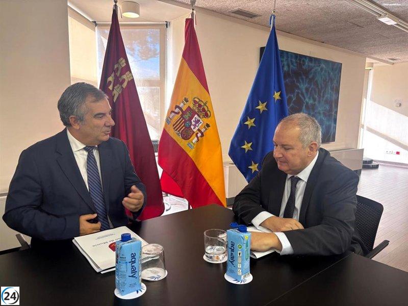 Murcia solicita al Gobierno impulsar el interés por las carreras industriales entre los jóvenes para fortalecer el sector.
