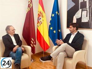 Murcia amplía su presencia internacional al firmar un pacto con La Nacional, la institución española más antigua en Nueva York.