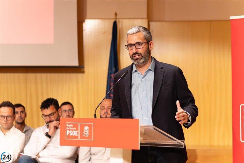 Lucas (PSRM) reafirma su compromiso de proteger los intereses regionales ante el giro radical del PP.