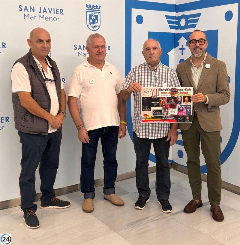El Teatro de Invierno en San Javier se llena de pasión flamenca en el VIII Festival de Cante y Copla.