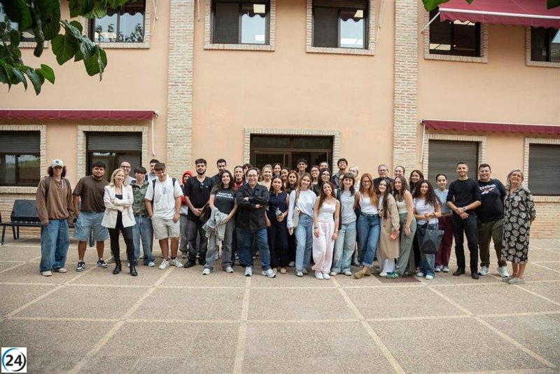 El Doctor Fisión, nuevo embajador de la UCAM y estudiante de Periodismo.