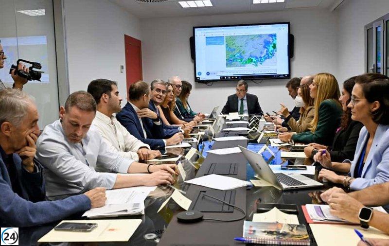 Murcia despliega 800 efectivos en respuesta a alerta de lluvias.
