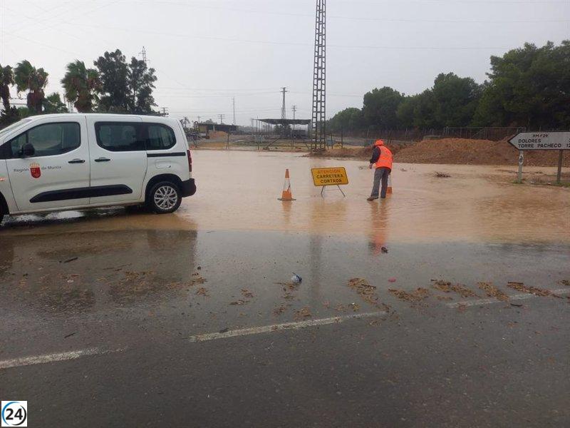 Tres vías de la red regional permanecen inhabilitadas, mientras que en otras seis se recomienda precaución al conducir.