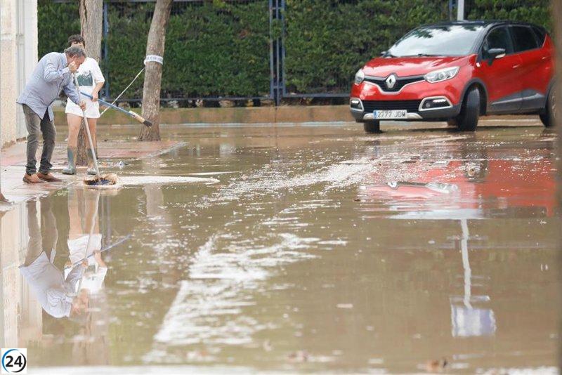 Lluvias y tormentas generan más de 800 alertas en la Región de Murcia según el '1-1-2'.
