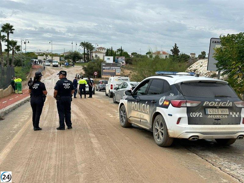 Ocho cientos de operativos y dieciséis servicios coordinados se movilizan para restaurar la normalidad en Murcia.