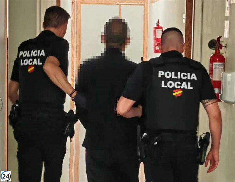 Arresto en Las Torres (Murcia) por intento de entrada forzada con un martillo.