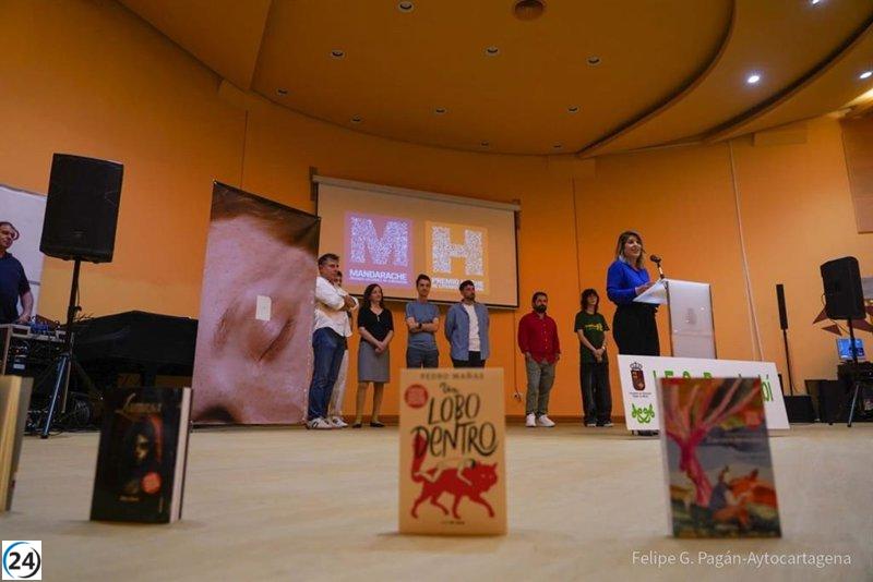 Anuncio de los finalistas de la 21ª edición de los Premios Mandarache y Hache.